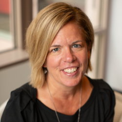 Michelle Berg_Headshot